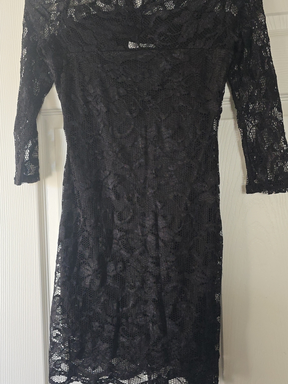 Women's Black Lace Midi Dress with Three-Quarter Sleeves